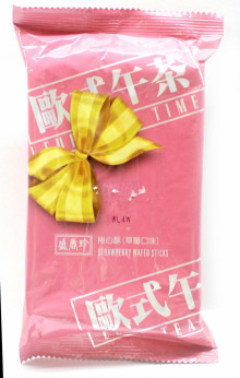 盛香珍草莓捲心酥20P