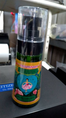 明星花露水60ML小噴霧