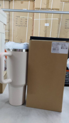 手提冰霸杯1200ml-奶茶色（10*27.5CM)
